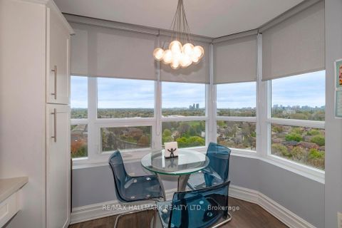 Photo 6 at 1004 - 7601 Bathurst Street, Yorkhill, Vaughan