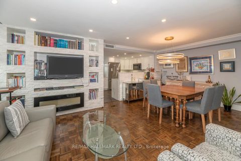 Photo 10 at 1004 - 7601 Bathurst Street, Yorkhill, Vaughan