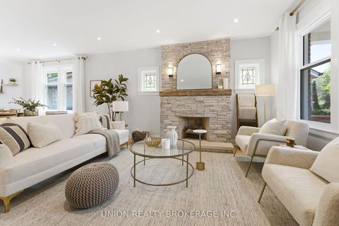 Photo 2 at 65 Harding Boulevard, Cliffside, Toronto
