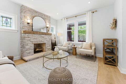 Photo 3 at 65 Harding Boulevard, Cliffside, Toronto