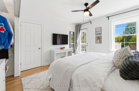 Photo 17 at 65 Harding Boulevard, Cliffside, Toronto