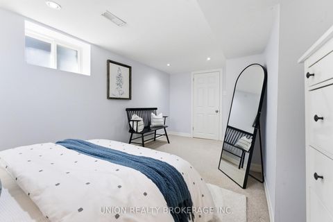 Photo 27 at 65 Harding Boulevard, Cliffside, Toronto