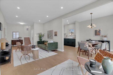 Photo 2 at 664 Breezy Drive, West Shore, Pickering