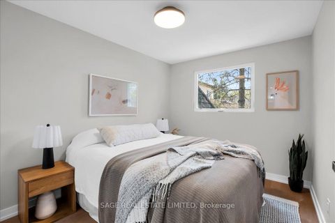Photo 11 at 664 Breezy Drive, West Shore, Pickering