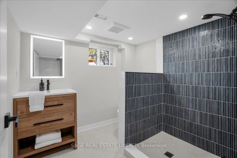 Photo 17 at 664 Breezy Drive, West Shore, Pickering