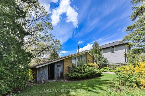 Photo 31 at 56 Grangemill Crescent, Don Mills, Toronto