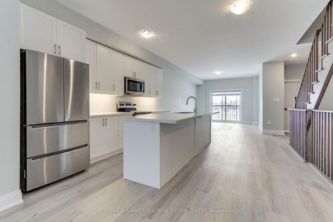 Photo 7 at 1481 Purchase Place, Lefroy, Innisfil
