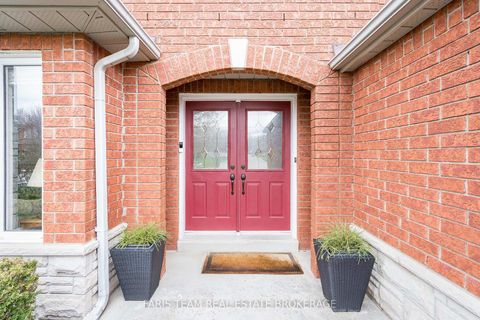 Photo 2 at 14 Bluewater Trail, Bayshore, Barrie