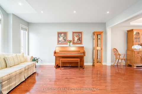 Photo 17 at 14 Bluewater Trail, Bayshore, Barrie