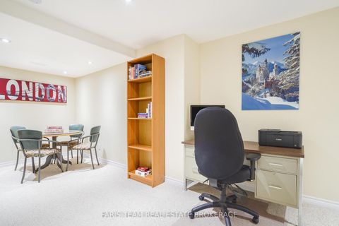 Photo 32 at 14 Bluewater Trail, Bayshore, Barrie