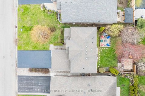 Photo 43 at 14 Bluewater Trail, Bayshore, Barrie