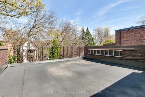 Photo 35 at 52 Maple Avenue, Moore Park, Toronto