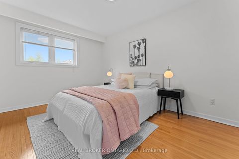 Photo 23 at 111 Madawaska Avenue, Newtonbrook East, Toronto