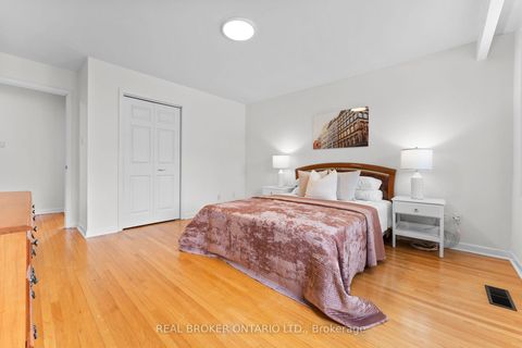 Photo 26 at 111 Madawaska Avenue, Newtonbrook East, Toronto