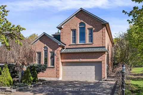 Photo 0 at 71 Ventura Way, Beverley Glen, Vaughan