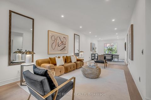 Photo 7 at 71 Ventura Way, Beverley Glen, Vaughan