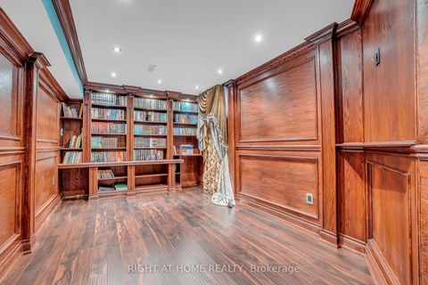 Photo 43 at 71 Ventura Way, Beverley Glen, Vaughan
