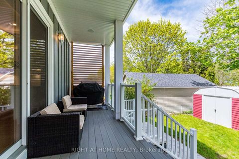 Photo 33 at 12 Thames Avenue, Alderwood, Toronto