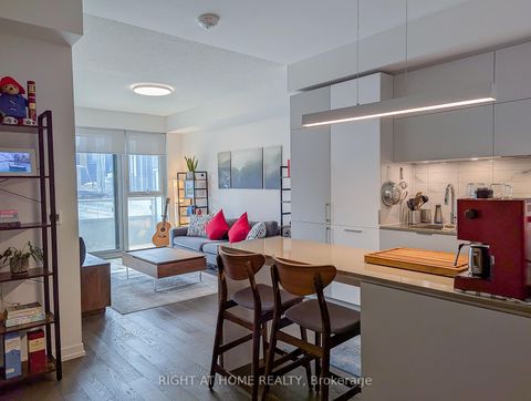 Photo 4 at 609 - 15 Lower Jarvis Street, Waterfront Communities C8, Toronto