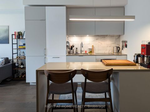 Photo 5 at 609 - 15 Lower Jarvis Street, Waterfront Communities C8, Toronto