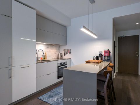 Photo 6 at 609 - 15 Lower Jarvis Street, Waterfront Communities C8, Toronto