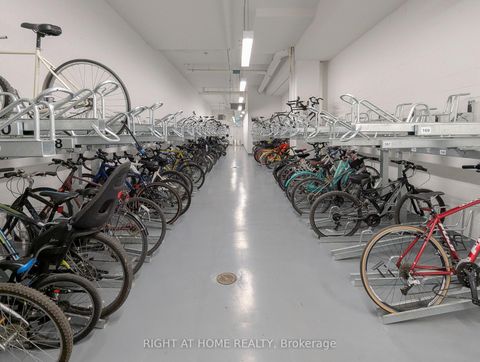 Photo 26 at 609 - 15 Lower Jarvis Street, Waterfront Communities C8, Toronto