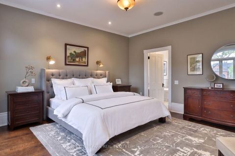 Photo 21 at 67 Madison Avenue, Annex, Toronto