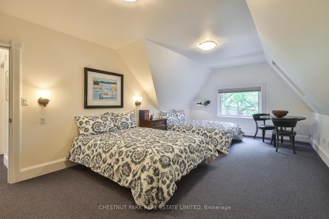 Photo 32 at 67 Madison Avenue, Annex, Toronto