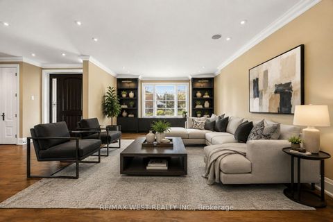 Photo 4 at 35 Conifer Drive, Markland Wood, Toronto