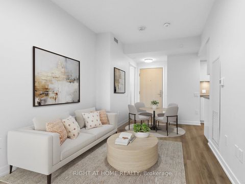 Photo 2 at 423 - 500 Wilson Avenue, Clanton Park, Toronto