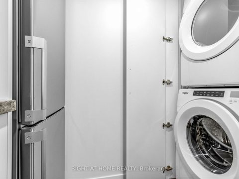 Photo 11 at 423 - 500 Wilson Avenue, Clanton Park, Toronto