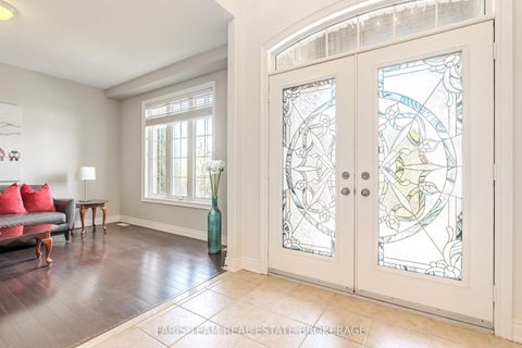 Photo 4 at 49 Prince William Way, Shore, Barrie