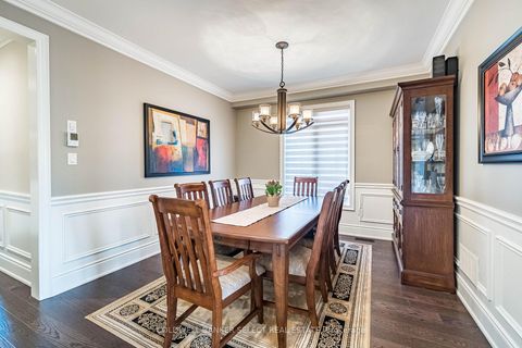 Photo 8 at 161 Cranbrook Crescent, Kleinburg, Vaughan