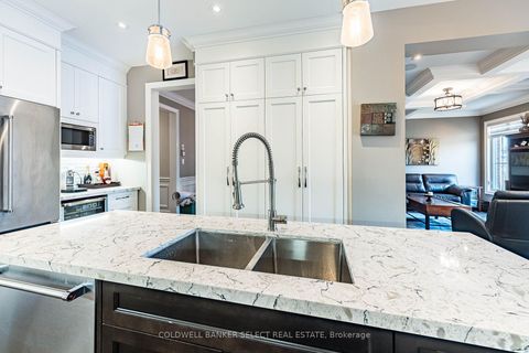 Photo 14 at 161 Cranbrook Crescent, Kleinburg, Vaughan