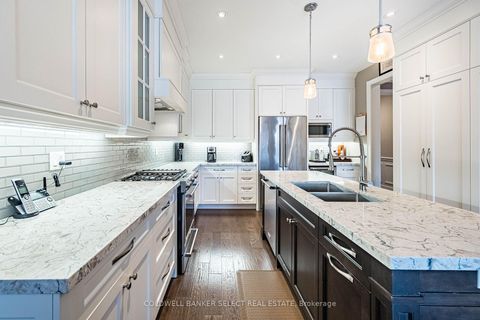 Photo 16 at 161 Cranbrook Crescent, Kleinburg, Vaughan