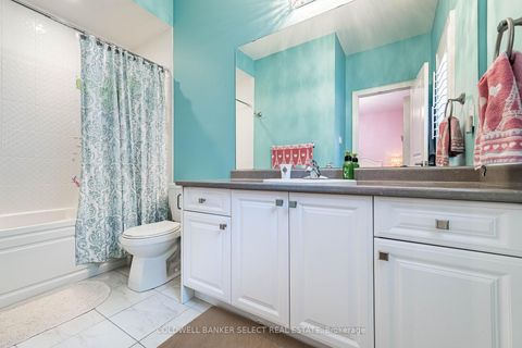 Photo 31 at 161 Cranbrook Crescent, Kleinburg, Vaughan