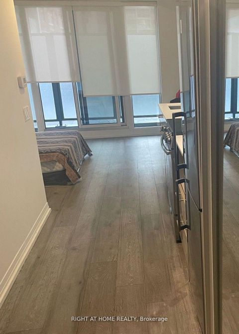 Photo 5 at 501 - 251 Jarvis Street, Yonge Corridor, Toronto
