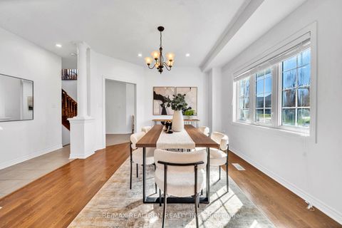 Photo 12 at 2 Whitestone Drive, Keswick North, Georgina