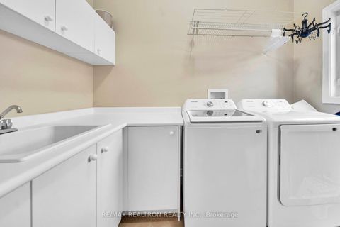 Photo 21 at 2 Whitestone Drive, Keswick North, Georgina