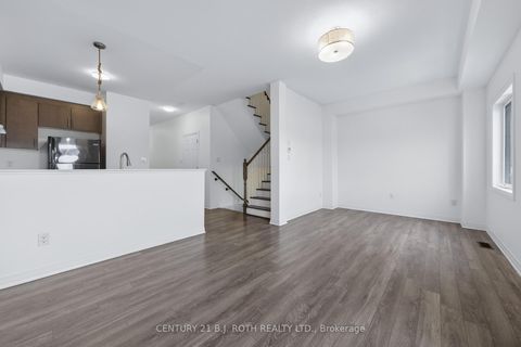 Photo 8 at 17 BEDFORD ESTATES Crescent, Bayshore, Barrie