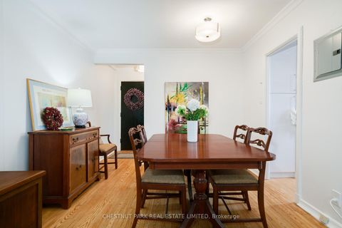 Photo 13 at 403 - 707 Eglinton Avenue W, Forest Hill South, Toronto