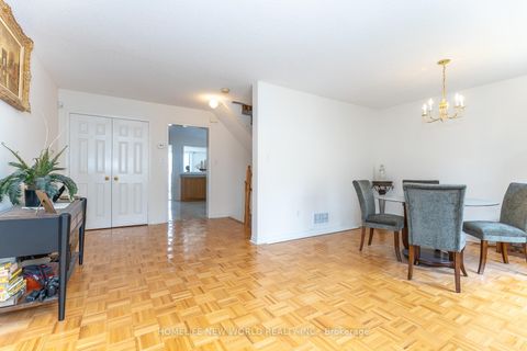 Photo 7 at 12 Touchstone Drive, Amesbury, Toronto