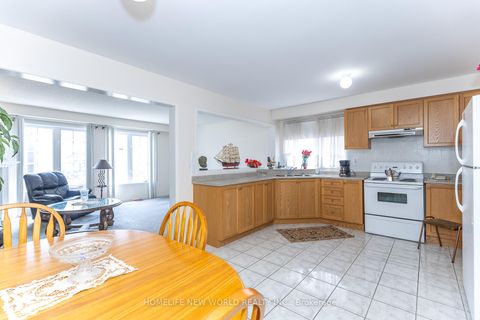 Photo 13 at 12 Touchstone Drive, Amesbury, Toronto