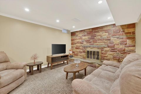 Photo 25 at 459 Sandford Street, Central Newmarket, Newmarket