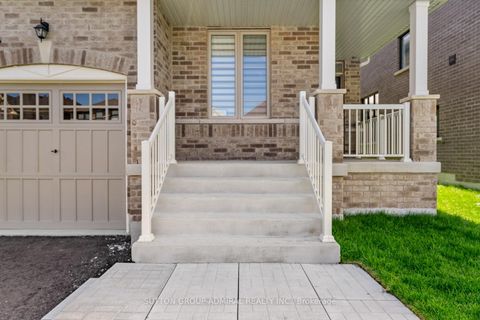 Photo 1 at 1285 Davis Loop, Lefroy, Innisfil