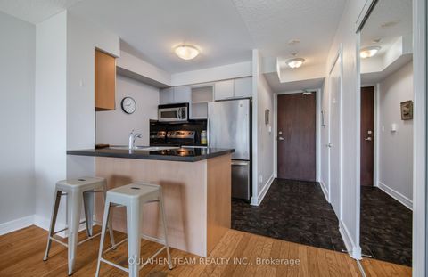 Photo 2 at 309 - 16 Harrison Garden Boulevard, Willowdale East, Toronto