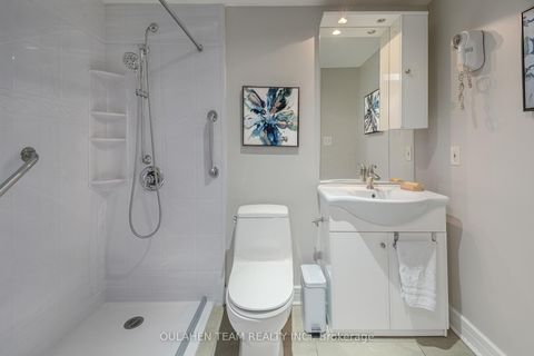 Photo 13 at 309 - 16 Harrison Garden Boulevard, Willowdale East, Toronto