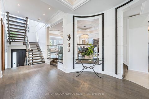 Photo 4 at 30 Westridge Road, Humber Valley, Toronto