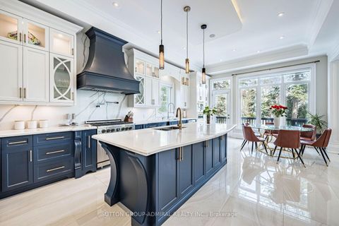 Photo 5 at 30 Westridge Road, Humber Valley, Toronto