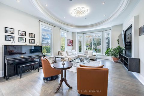 Photo 11 at 30 Westridge Road, Humber Valley, Toronto